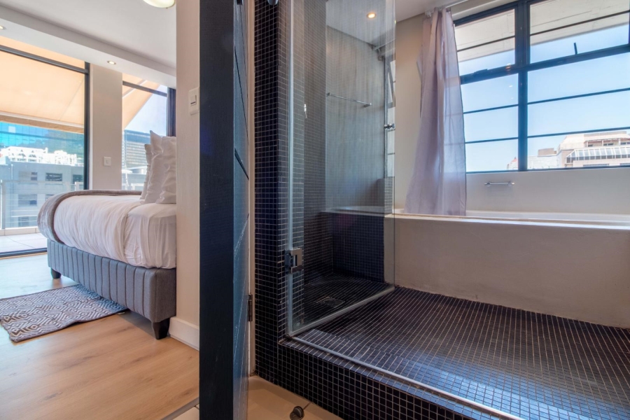 2 Bedroom Property for Sale in Cape Town City Centre Western Cape